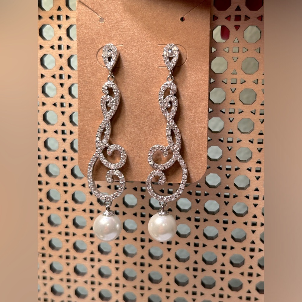 Cubic Zirconia Silver and Pearl Dangle Earrings